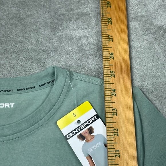 DKNY Sport Womens Green Logo T-Shirt Size Small d0038 - Picture 3 of 7